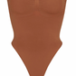 SKIMS STRAPLESS Thong Bodysuit Sculpt Sculpt من Skims Kim Kardashian 